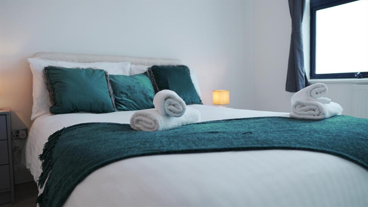 Sapphire House Apartments Telford Exteriér fotografie