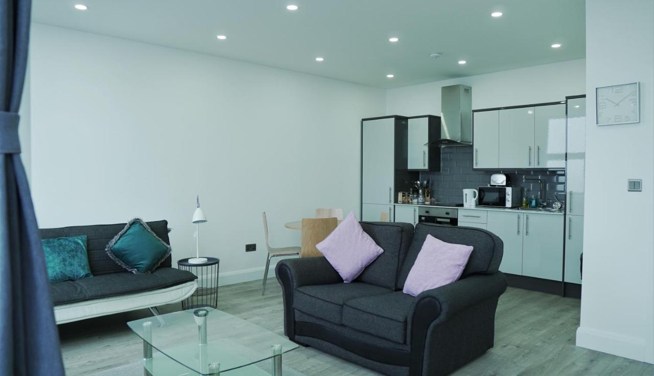 Sapphire House Apartments Telford Exteriér fotografie